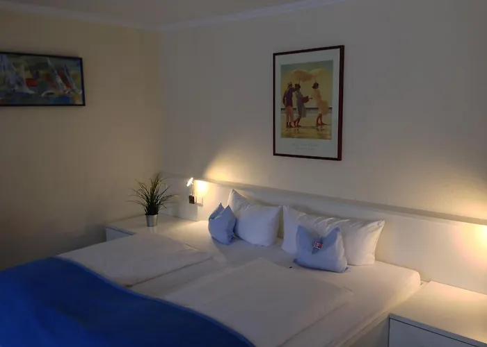 Clausen 3* ווסטרלנד