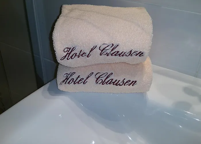 Szálloda Clausen 3*